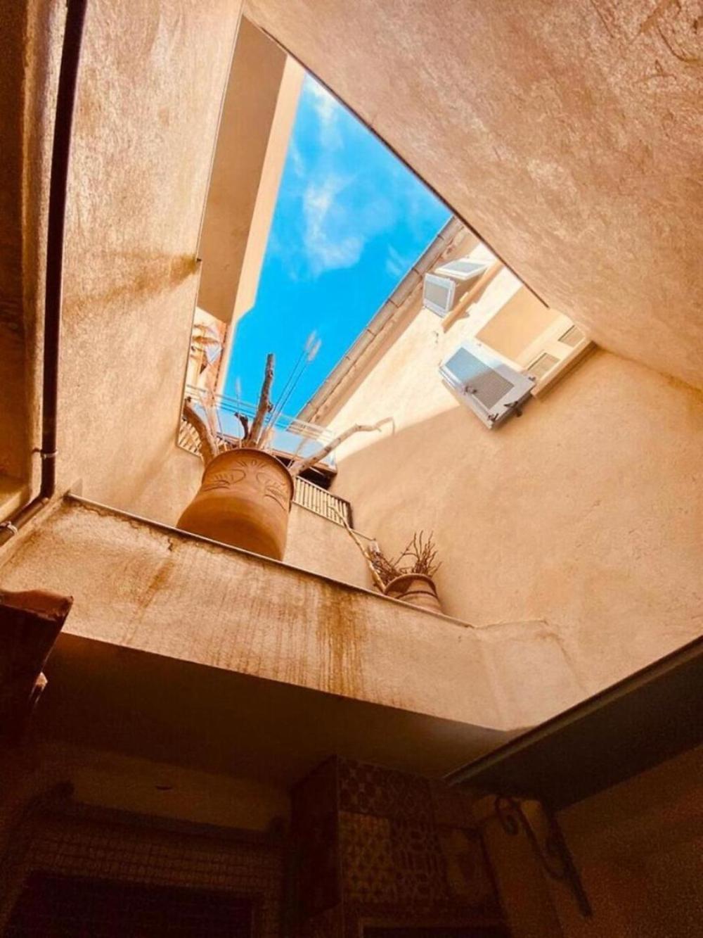 « Douce Nuit Medievale » Hyeres Bagian luar foto